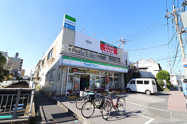 ファミリーマート川口猫橋店(510m)