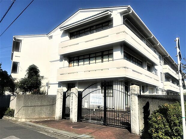 蕨市立北小学校(540m)