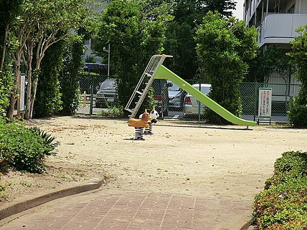 青木1丁目公園(910m)