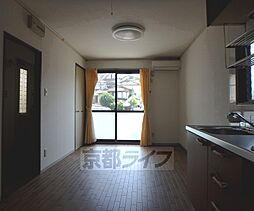 京都市営烏丸線 北大路駅 徒歩21分の賃貸アパート 2階2LDKのリビング/ダイニング