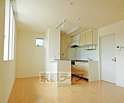 京都市営烏丸線 北山駅 徒歩3分の賃貸マンション 2階1LDKのリビング/ダイニング