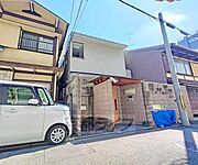 今出川駅より徒歩3分 築16年9ヶ月 2階建の賃貸物件