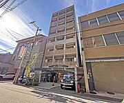 烏丸御池駅より徒歩1分 8階 築22年8ヶ月の賃貸物件