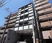シャトレナカイ三条 3階 築32年8ヶ月の賃貸物件