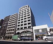 烏丸御池駅より徒歩1分 12階 築19年7ヶ月の賃貸物件