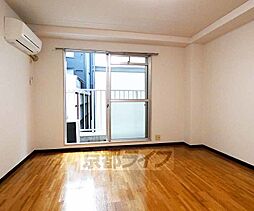 グランシャリオ・オオヤブ 103 1階1Kのリビング/ダイニング