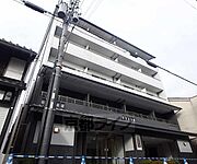 二条城前駅より徒歩15分 3階 築1年の賃貸物件