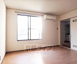 ジョイフルルーム中山 201 2階1Kのリビング/ダイニング