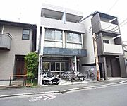 出町柳駅より徒歩7分 1階 築30年8ヶ月の賃貸物件