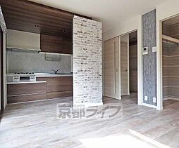 京都市営烏丸線 北山駅 徒歩14分の賃貸アパート 2階2LDKのリビング/ダイニング