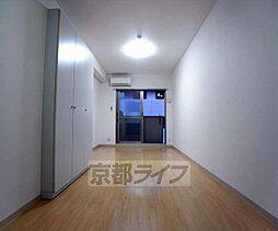 京都市営烏丸線 四条駅 徒歩6分の賃貸マンション 4階ワンルームのリビング/ダイニング