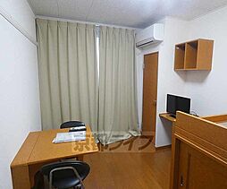 レオパレス川端御池 104 1階1Kのリビング/ダイニング