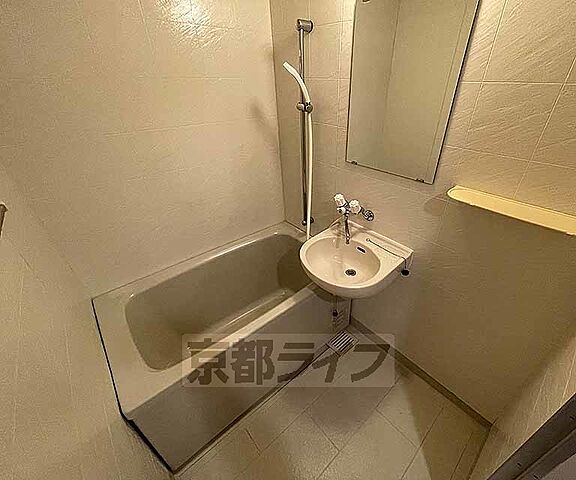 浴室