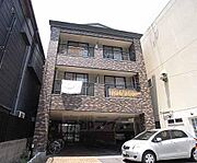 伏見駅より徒歩8分 3階 築23年の賃貸物件