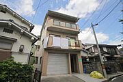 吹田駅より徒歩13分 2階 築37年6ヶ月の賃貸物件