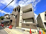 吹田駅より徒歩11分 1階 築2年2ヶ月の賃貸物件