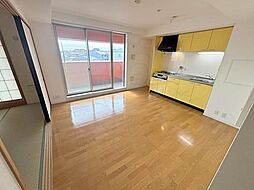 サンメゾン吹田2 4階3LDKのリビング/ダイニング