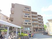 千里丘駅よりバス8分 徒歩22分 3階 築25年10ヶ月の賃貸物件