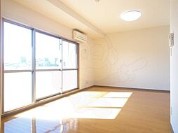 JR東海道・山陽本線 吹田駅 徒歩4分の賃貸マンション 4階ワンルームのリビング/ダイニング