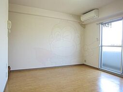 JR東海道・山陽本線 岸辺駅 徒歩5分の賃貸マンション 3階ワンルームのリビング/ダイニング