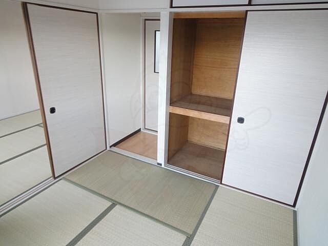 寝室