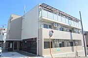 千里山駅より徒歩8分 1階 築8年11ヶ月の賃貸物件