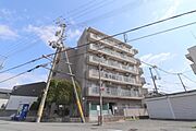 千里丘駅より徒歩13分 3階 築39年10ヶ月の賃貸物件