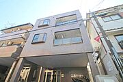 吹田駅より徒歩10分 3階 築32年8ヶ月の賃貸物件