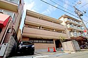 吹田駅より徒歩10分 1階 築30年6ヶ月の賃貸物件