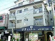 ソレイユ関大前 3階 築53年6ヶ月の賃貸物件