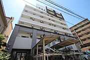 吹田駅より徒歩4分 6階 築18年5ヶ月の賃貸物件