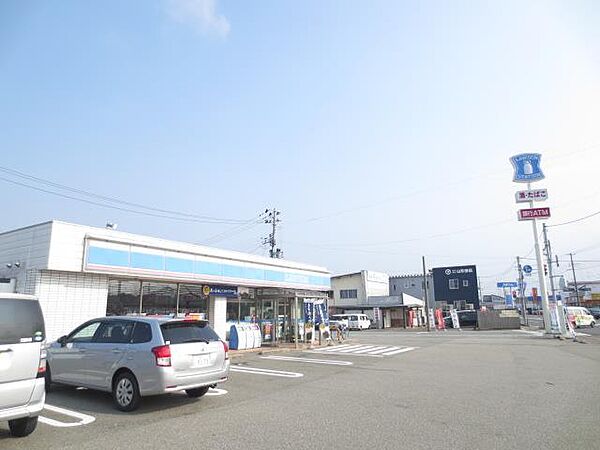画像23:ローソン仁井田本町店(290m)