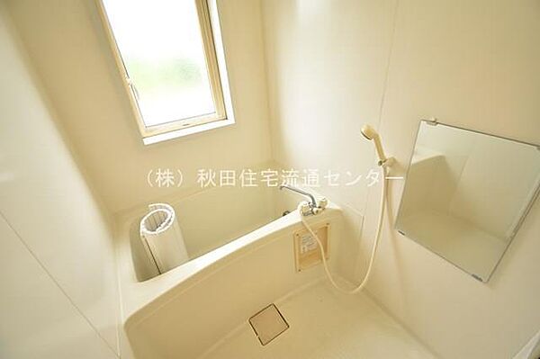 apartment 秋田県秋田市山王７丁目9番35号　秋田住宅流通センタ‐本社ビル1階