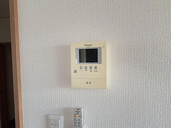 apartment 秋田県秋田市山王７丁目9番35号　秋田住宅流通センタ‐本社ビル1階