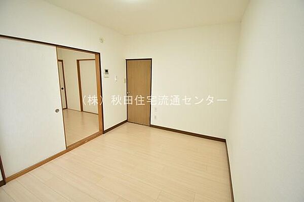 apartment 秋田県潟上市天王字追分西
天王（追分、追分西、上北野、長沼）の賃貸情報を見る
物件地図
