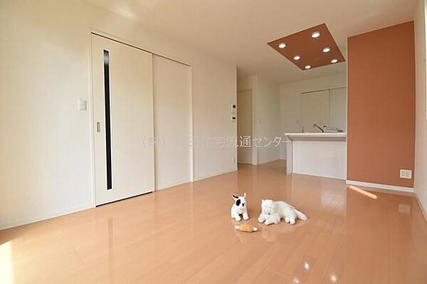 apartment 秋田県秋田市山王７丁目9番35号　秋田住宅流通センタ‐本社ビル1階