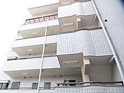 摂津市駅より徒歩9分 5階 築36年8ヶ月の賃貸物件