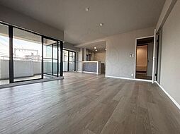 ロイヤル南茨木 3階3LDKのリビング/ダイニング