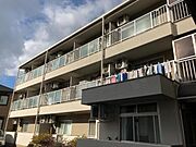 吹田駅より徒歩6分 3階 築38年11ヶ月の賃貸物件