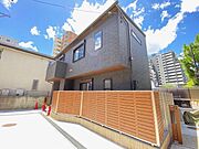 茨木駅より徒歩4分 1階 築2年の賃貸物件