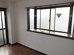 メイプルヴィラ茨木2 300 3階1Kのリビング/ダイニング