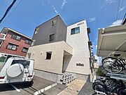 茨木市駅より徒歩10分 3階 築2年1ヶ月の賃貸物件