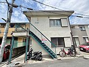 茨木市駅より徒歩10分 2階 築43年8ヶ月の賃貸物件