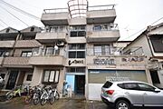 茨木市駅より徒歩7分 築36年2ヶ月 4階建の賃貸物件