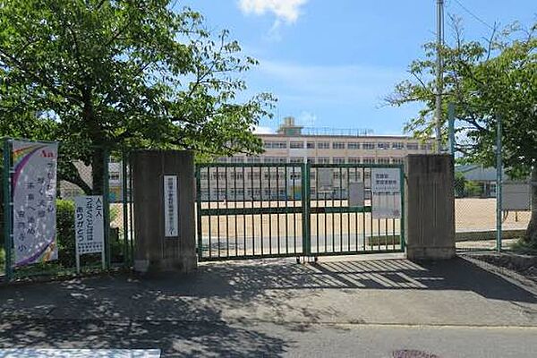 安岡寺小学校