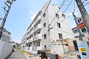 崇禅寺駅より徒歩7分 3階 築53年1ヶ月の賃貸物件