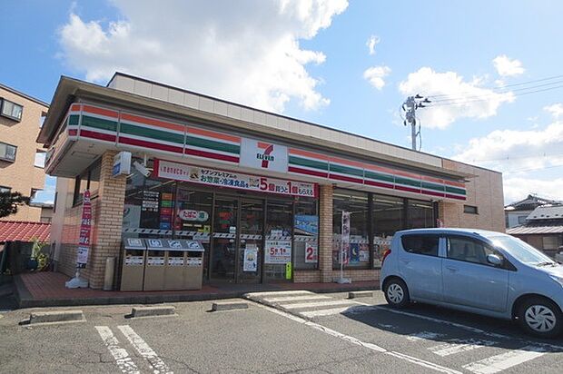 セブンイレブン 仙台山田店　885m（徒歩12分）