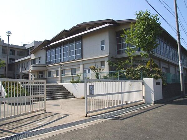 apartment 宮城県富谷市東向陽台3丁目
地図を見る
