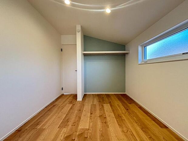 〈A棟〉2階洋室×6帖