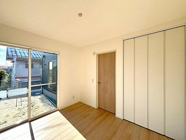 〈1階洋室〉5.2帖